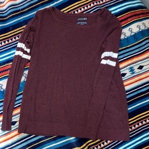 American Eagle burgundy sweater